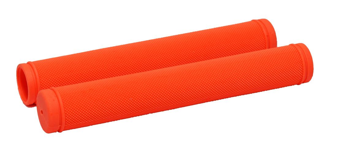 CFR Grips (NOT COMPATIBLE WITH KESTERKE, MISFIT or 29ER BARS) - Cheetah Factory Racing